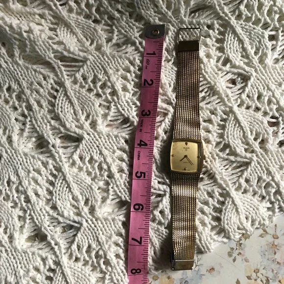 Vintage Elgin Gold Tone Mens Wrist Watch with Duchess Watch Band - For Parts